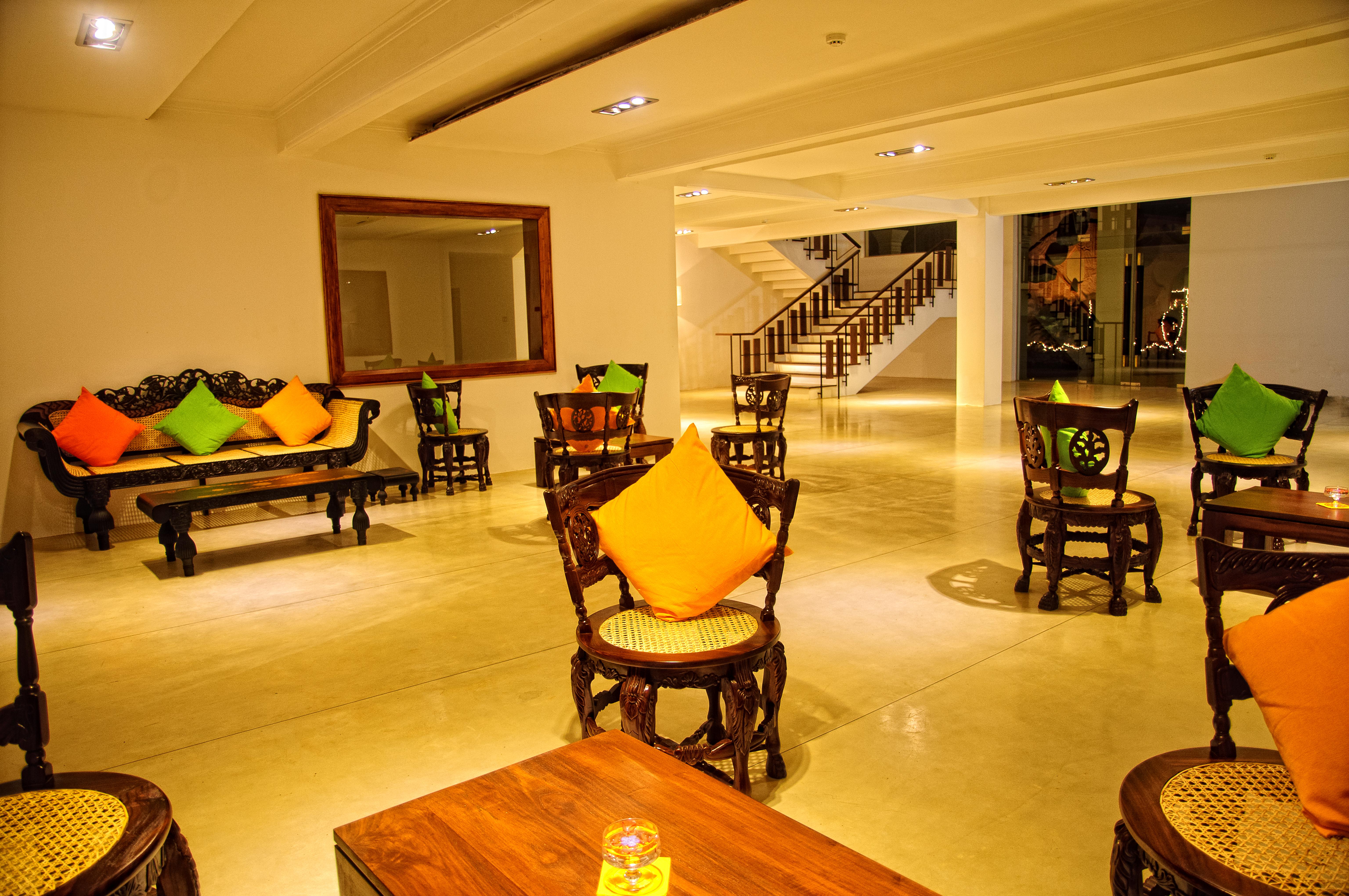 Rajarata Hotel Anuradhapura Exterior photo
