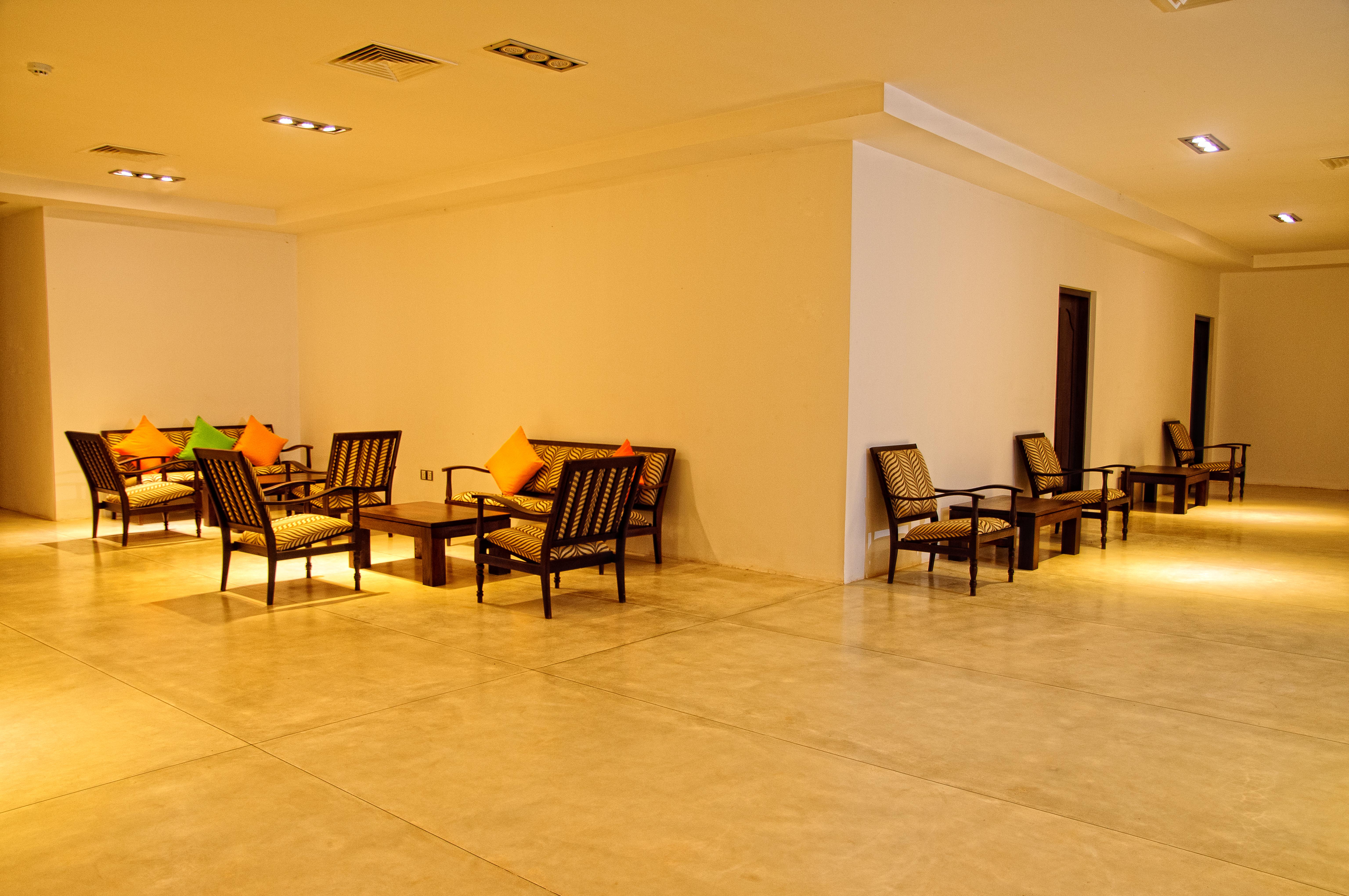 Rajarata Hotel Anuradhapura Exterior photo
